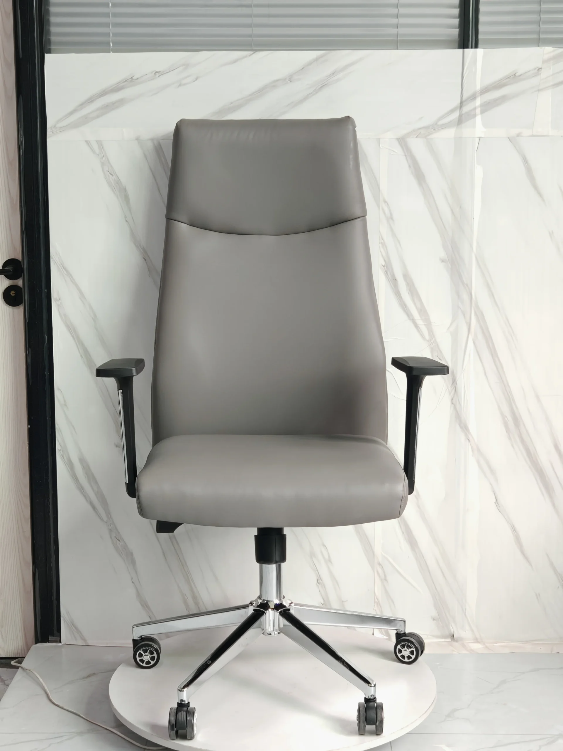 Ensemble de Chaises Prestige P - Collection Luxe Professionnel – Image 4